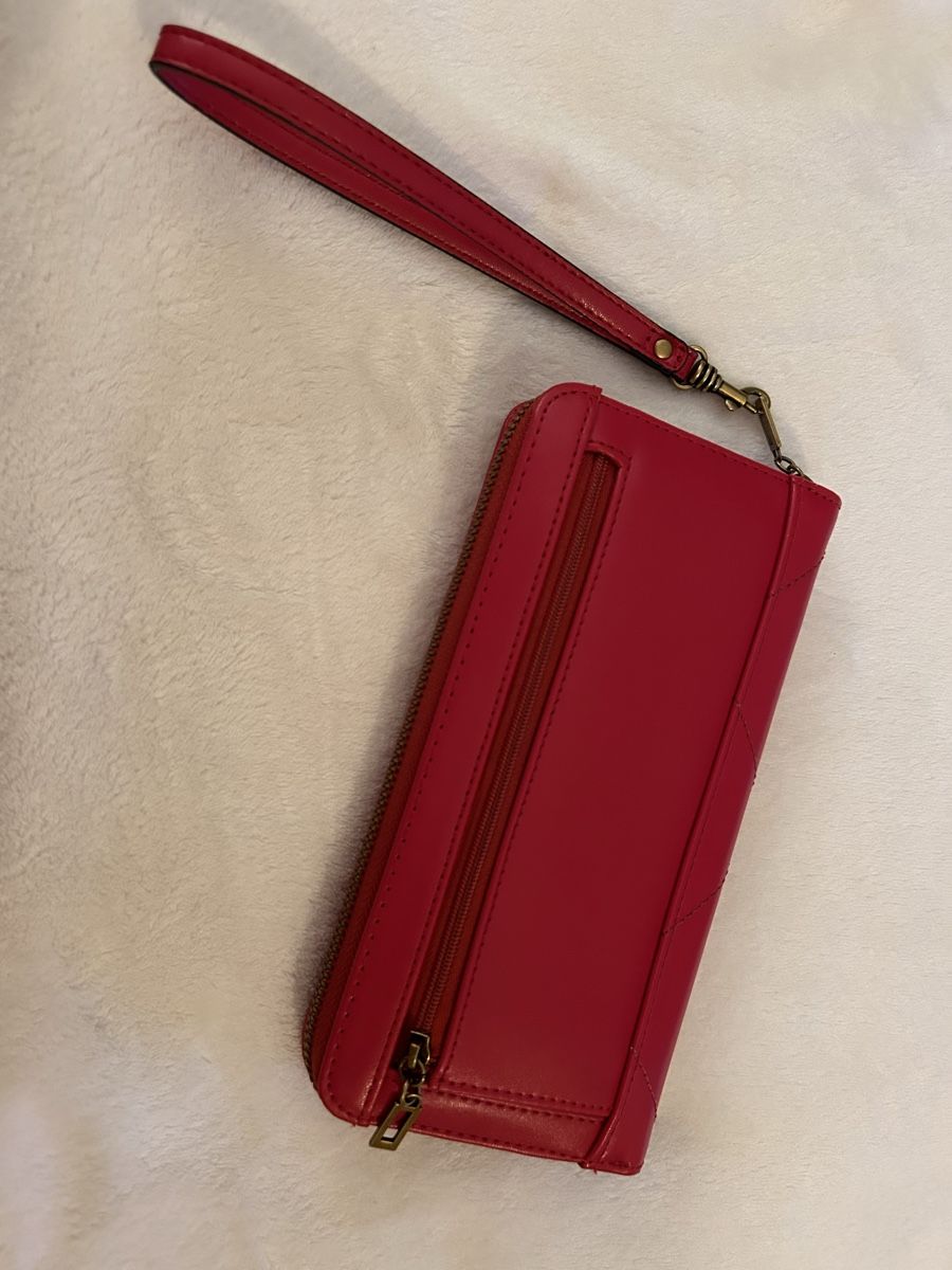 Guess Borse da donna: Pochette rouge Guess – Nuovo (secondo la descrizione) da Vufflens-la-Ville venduto da newlifegva 1