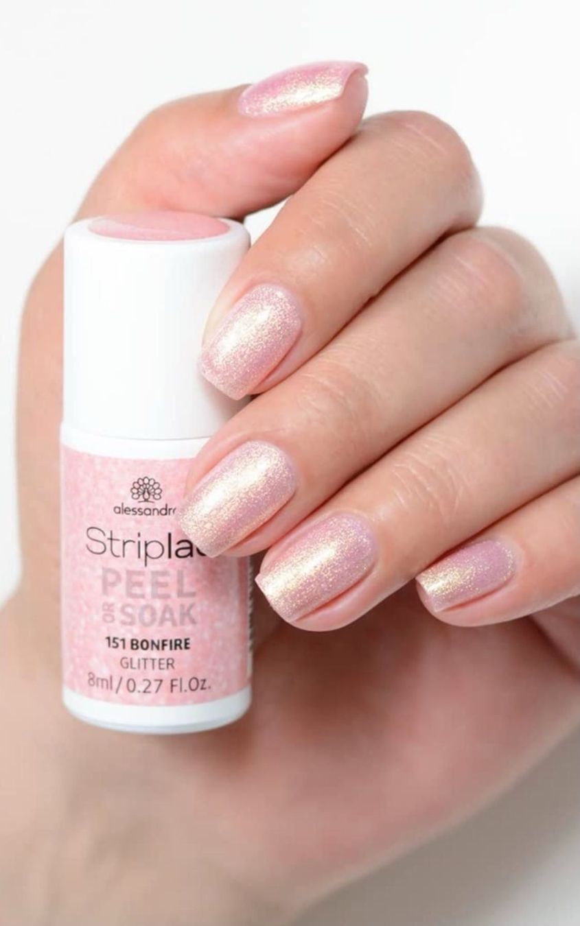 Smalto per unghie: Striplac Alessandro 8 ml  NP 25,90 – Nuovo e nell'imballaggio originale da Pully venduto da Natala