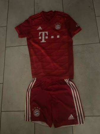 Bayern Müchen Dress Gr.S 14-15J
