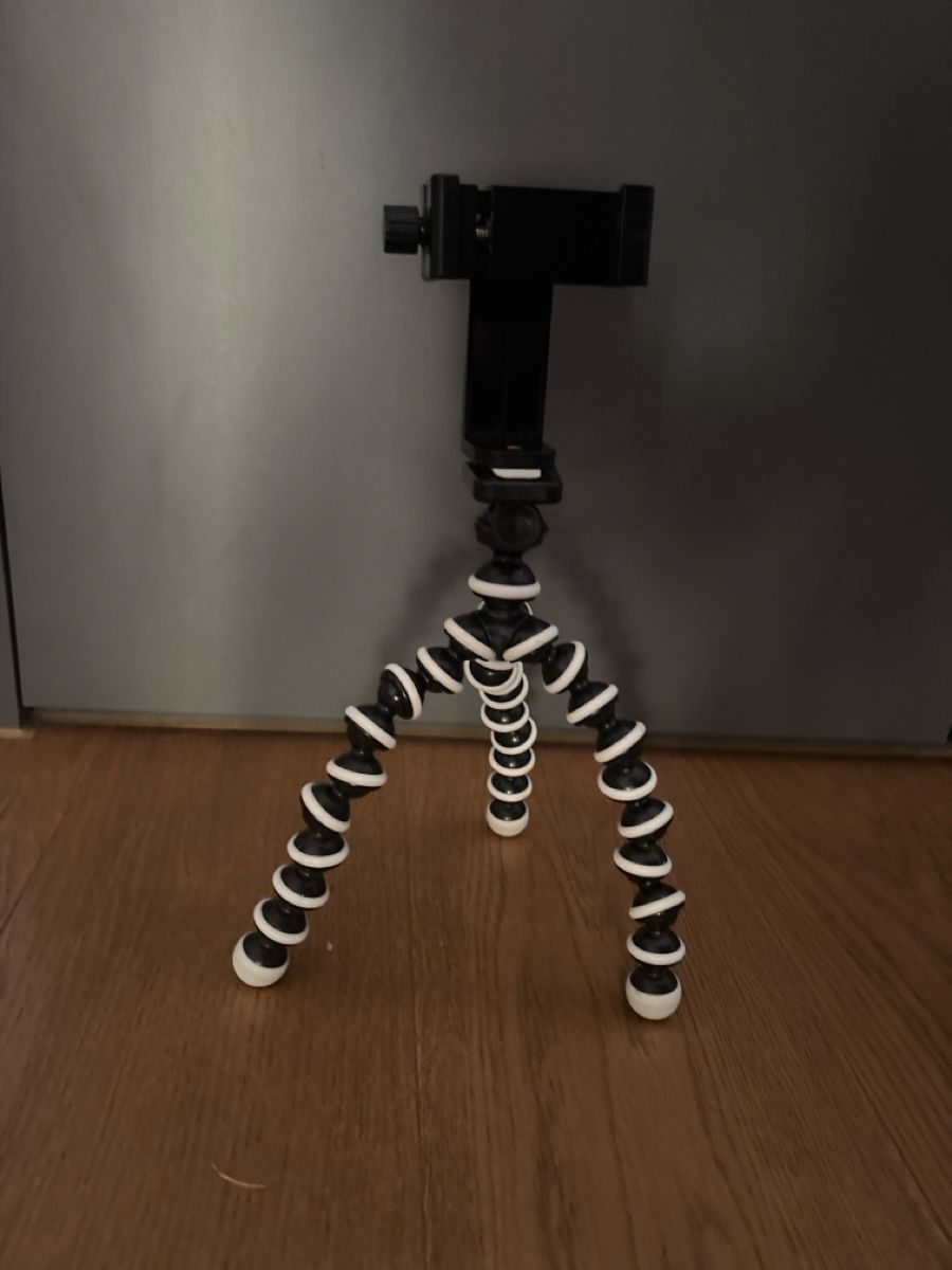 Stative & Köpfe: Stativ Handy Halterung Flexibel – Neu (gemäss Beschreibung) aus Seuzach von Rhummer