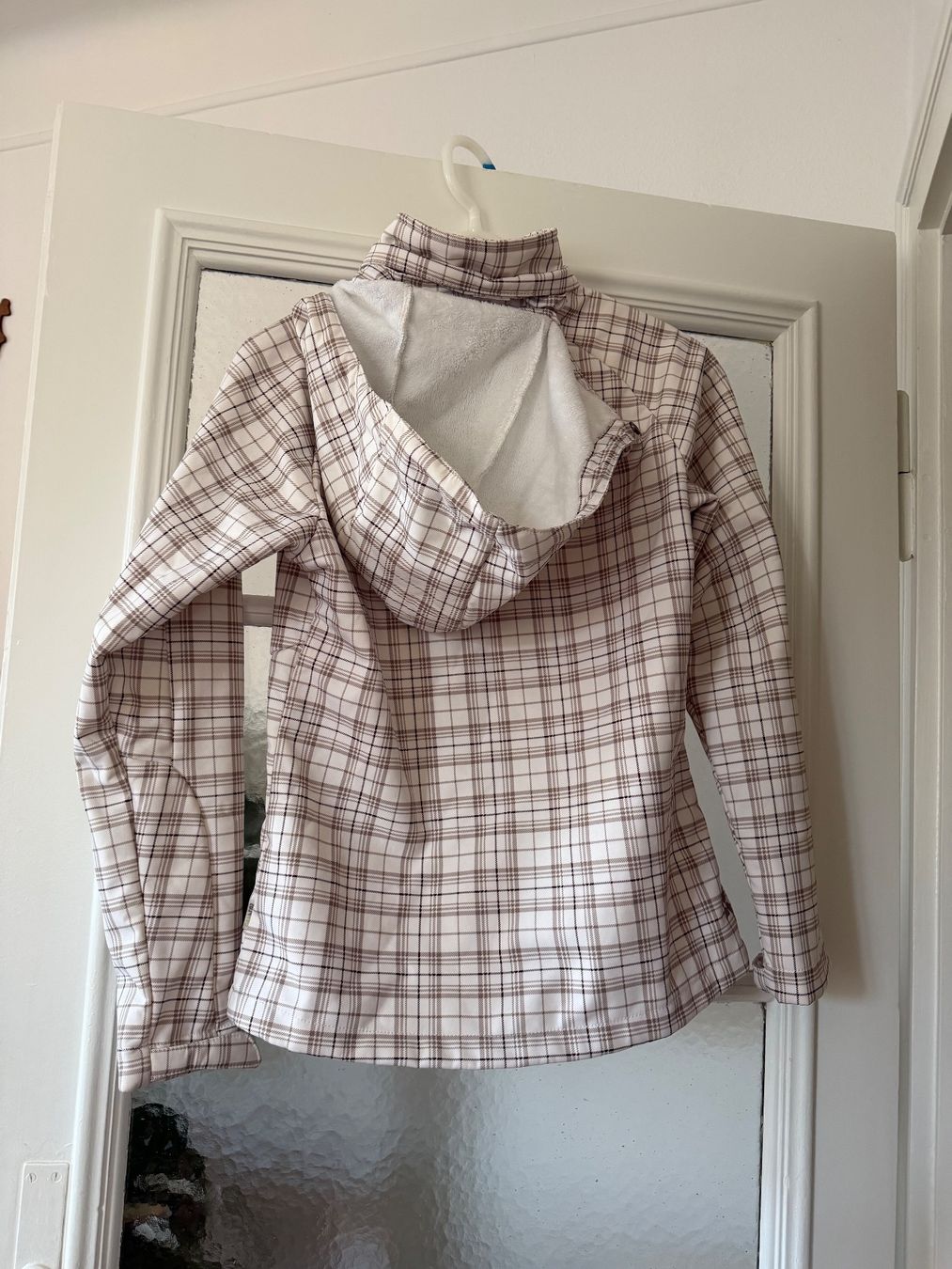 Jacken: kuschlige Softshelljacke von McKinley Grösse 36 – Gebraucht aus Basel von Blue199 1