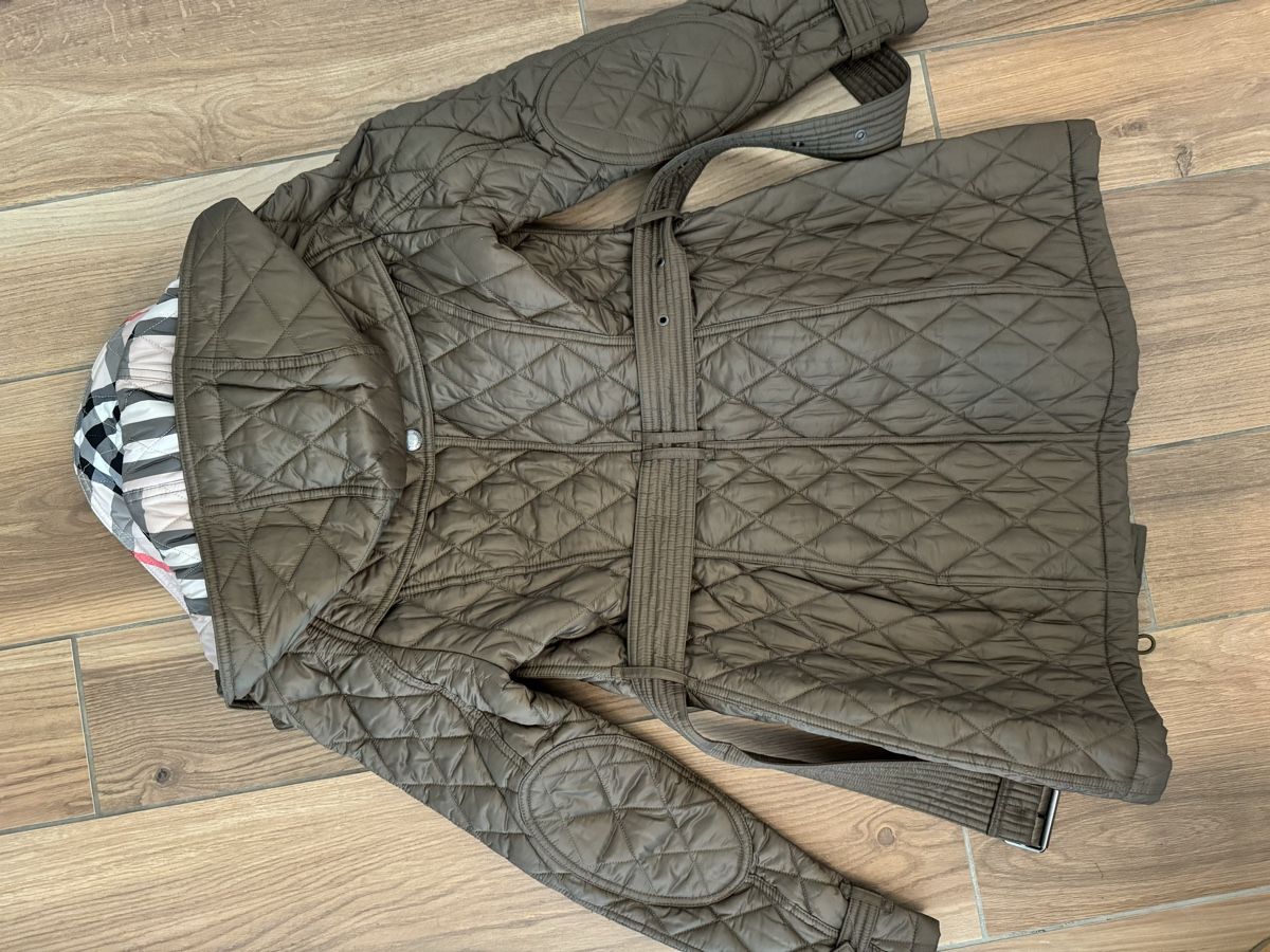 Burberry Giacche: Burberry Nylon Steppjacke – Nuovo (secondo la descrizione) da Zürich venduto da iva_c9dw 5
