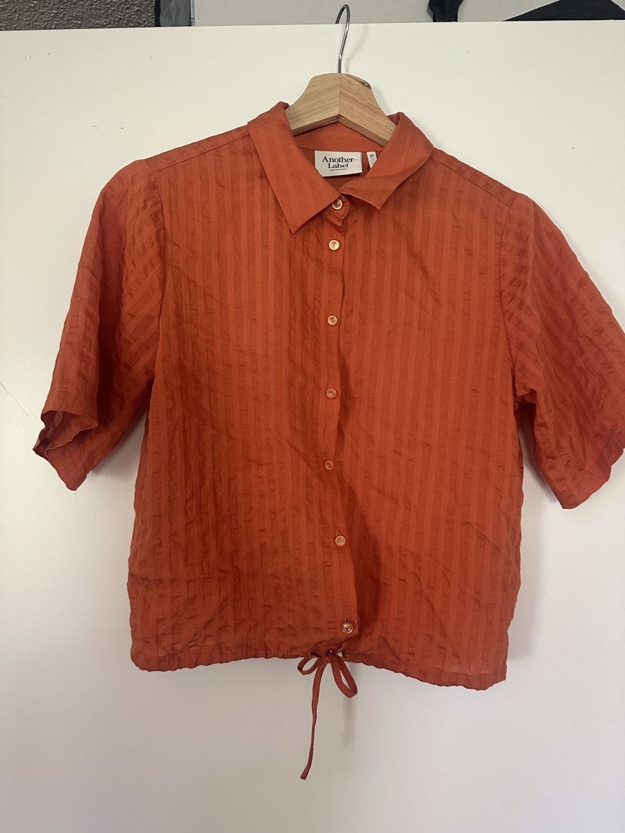 Blusen: Shirt / Bluse Another Label kurzarm orange Grösse M – Neu (gemäss Beschreibung) aus Guttannen von lalene