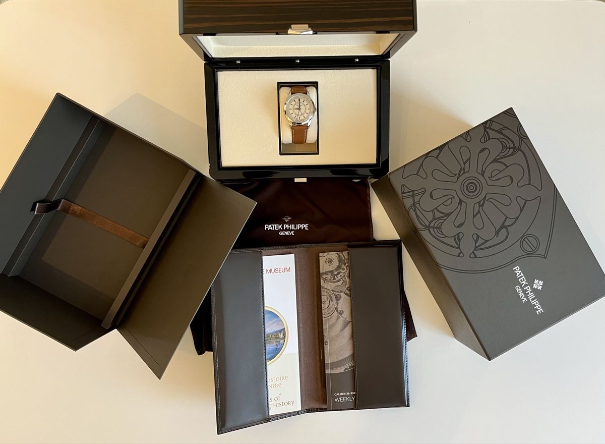 Patek Philippe Orologi: Patek Philippe Calatrava Weekly Calendar – Nuovo e nell'imballaggio originale da Basel venduto da Ch2005 9