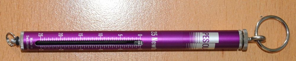 Blaue Federwaage 5 N / 0,5 Kg – Transparent, Röhrenförmig – Dynamometer Für Schule & Experimente