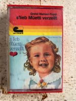 S lieb Müetti verzellt