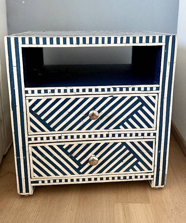 Comodini: Zwei Nachttische, Bone-Inlay, handwerkskunst – Usato da Zürich venduto da kat_7g9t