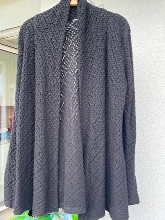 Spezielle, vielseitige schwarze Jacke von Klok, XL