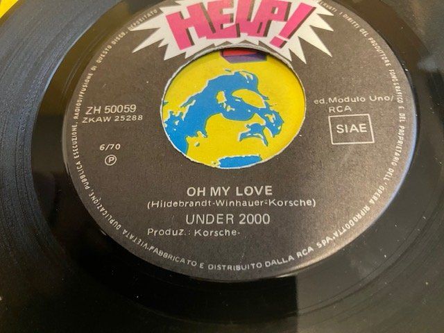 Vinyles: Under 2000 – D'occasion à Aarwangen par Jukebox3 4