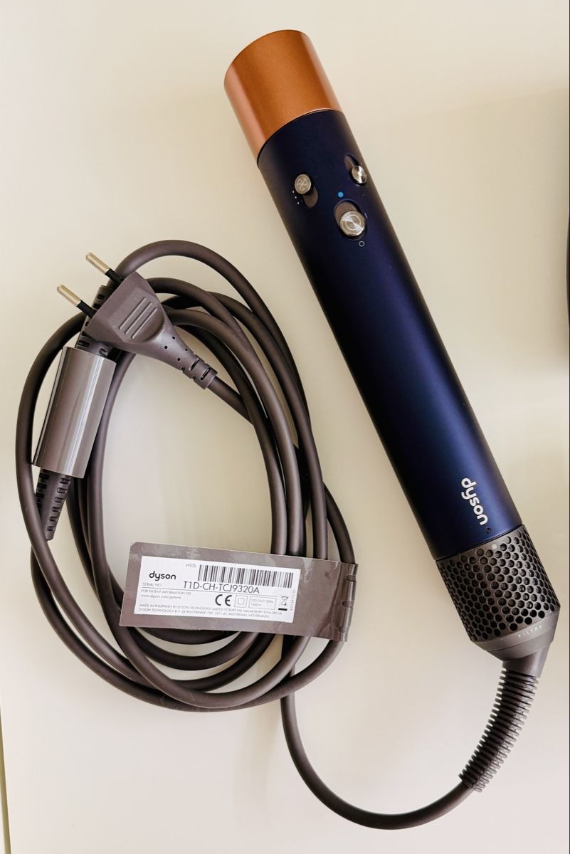 Dyson Asciugacapelli: Dyson Airwrap Haarstyler blau kupfer – Usato da Nottwil venduto da CandyCaty 1