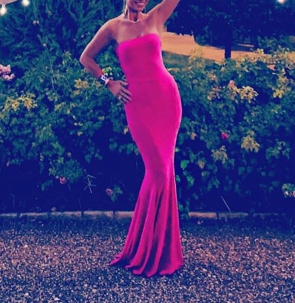 Robes: Robe soirée rose – D'occasion à Corseaux par zetajones01 2