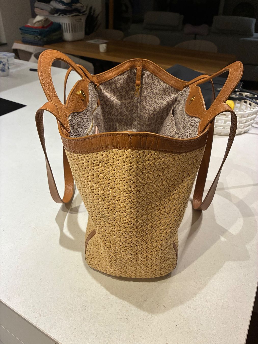Coccinelle Borse da donna: Coccinelle Shopper – Usato da Birmenstorf AG venduto da Timeaali 2