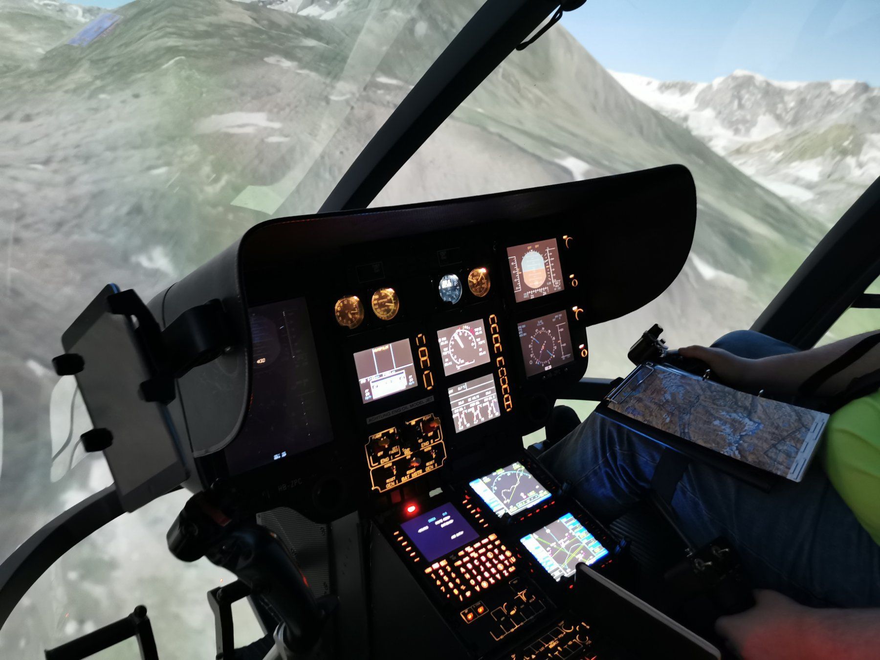 Gutscheine: Flugsimulator Gutschein Heli EC 135 – Gebraucht aus Attikon von Creawork33 4