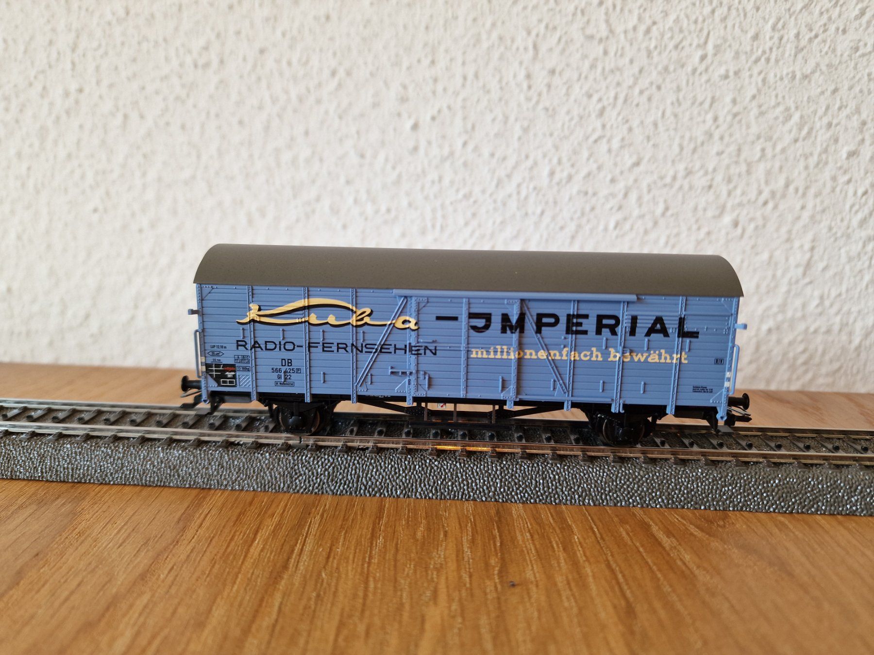 Märklin Modellini di ferrovie: DB Güterwagen Kuba H0 – Usato da Matten b. Interlaken venduto da lor_hr9w