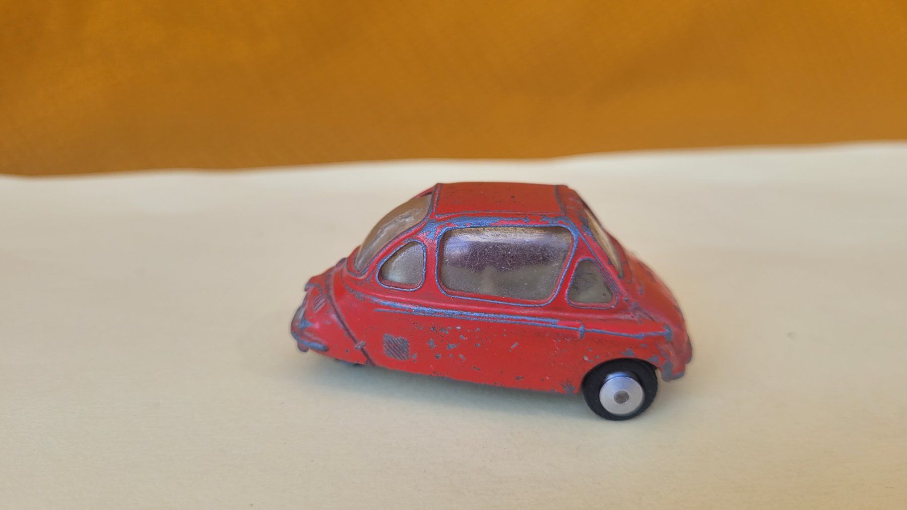 Corgi Toys Modellini d'auto: Heinkel Corgi Toys1:43 – Usato da Domdidier venduto da Bimbo57