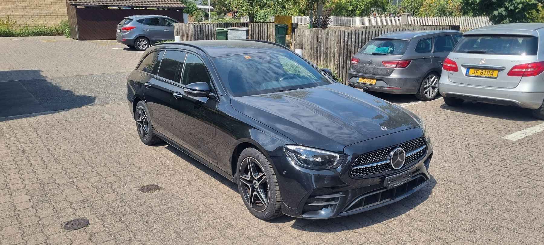 Mercedes-Benz Automobili: Mercedes E220d 4Matic – Usato da Suhr venduto da sho_y7gg 2