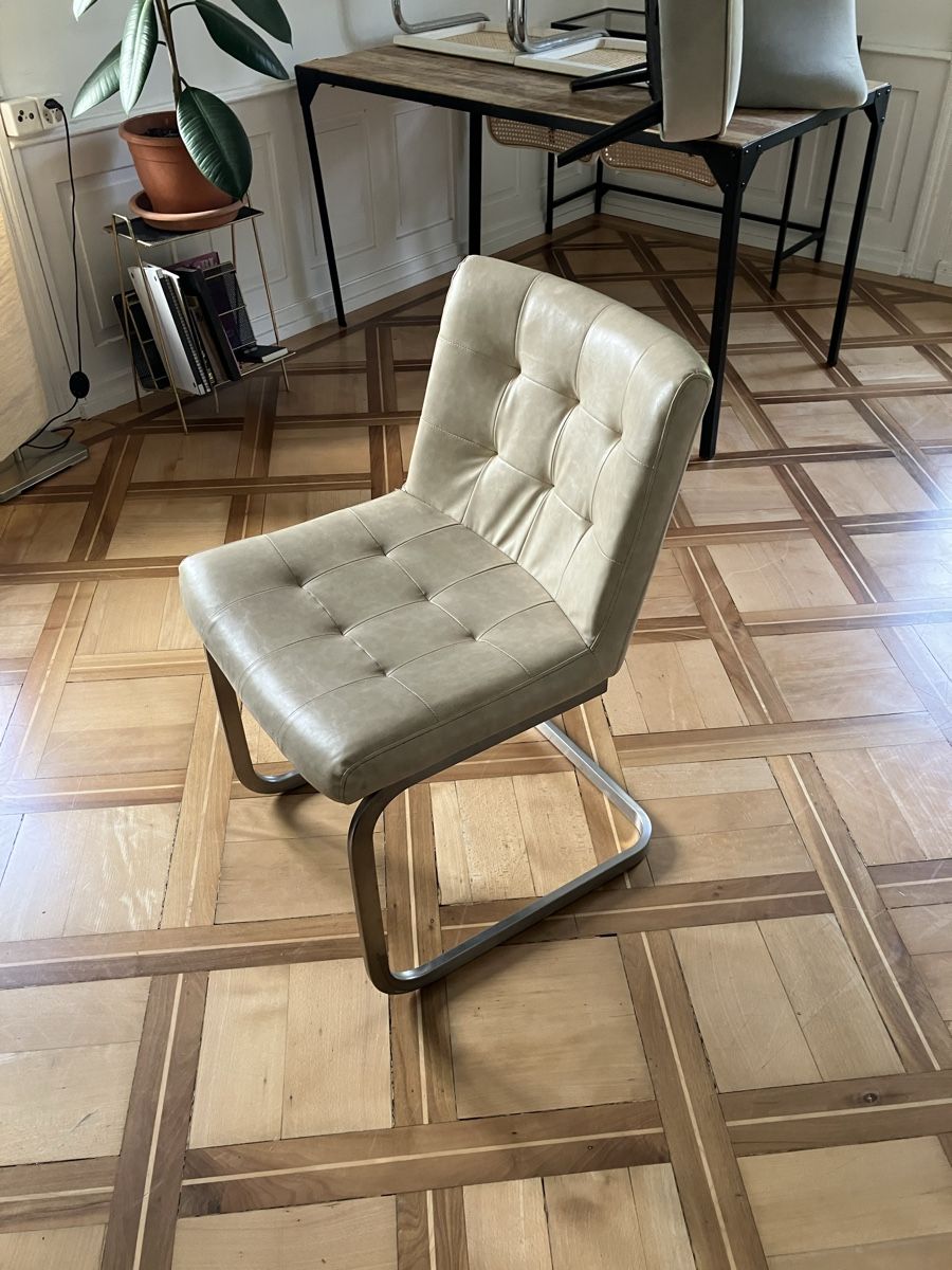Chaises: 6 Freischwinger Echtleder – D'occasion à Zürich par emm_6ht8 1