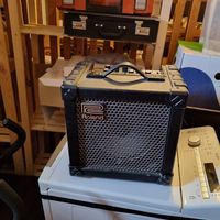 Roland Gitarrenverstärker