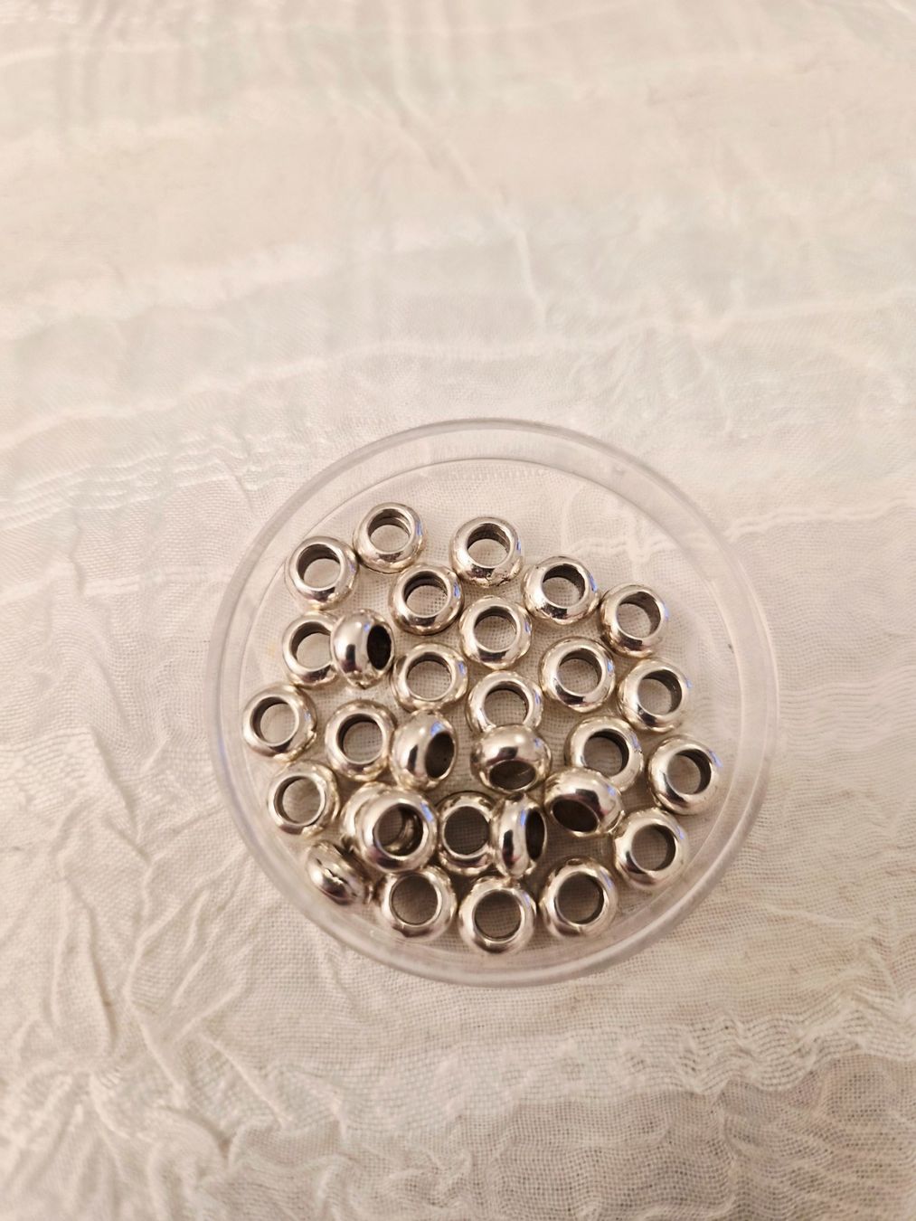 Perle (finte): Zwischenperlen 3x6mm 30 stk – Nuovo (secondo la descrizione) da Dietikon venduto da Eleda 1