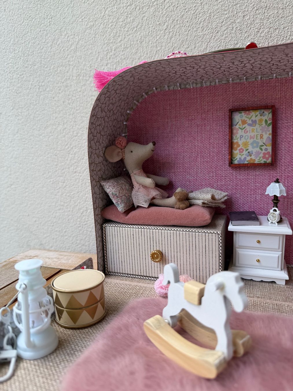 Giocattoli: Haus-Köfferchen mittel / pink - mit Ballerina Maileg Maus – Nuovo (secondo la descrizione) da Richterswil venduto da binchen03 3