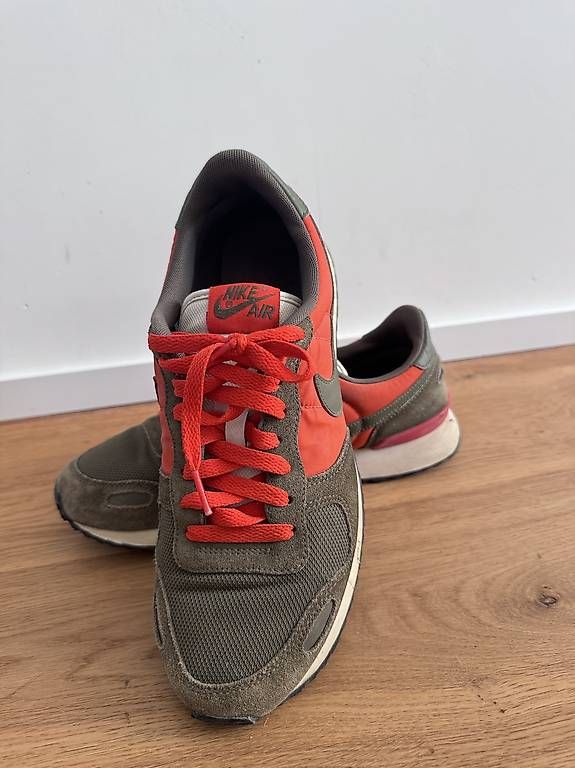 Scarpe da uomo: Nike Air Turnschuhe, Grösse 43 – Usato da Birmensdorf ZH venduto da FiKaVa