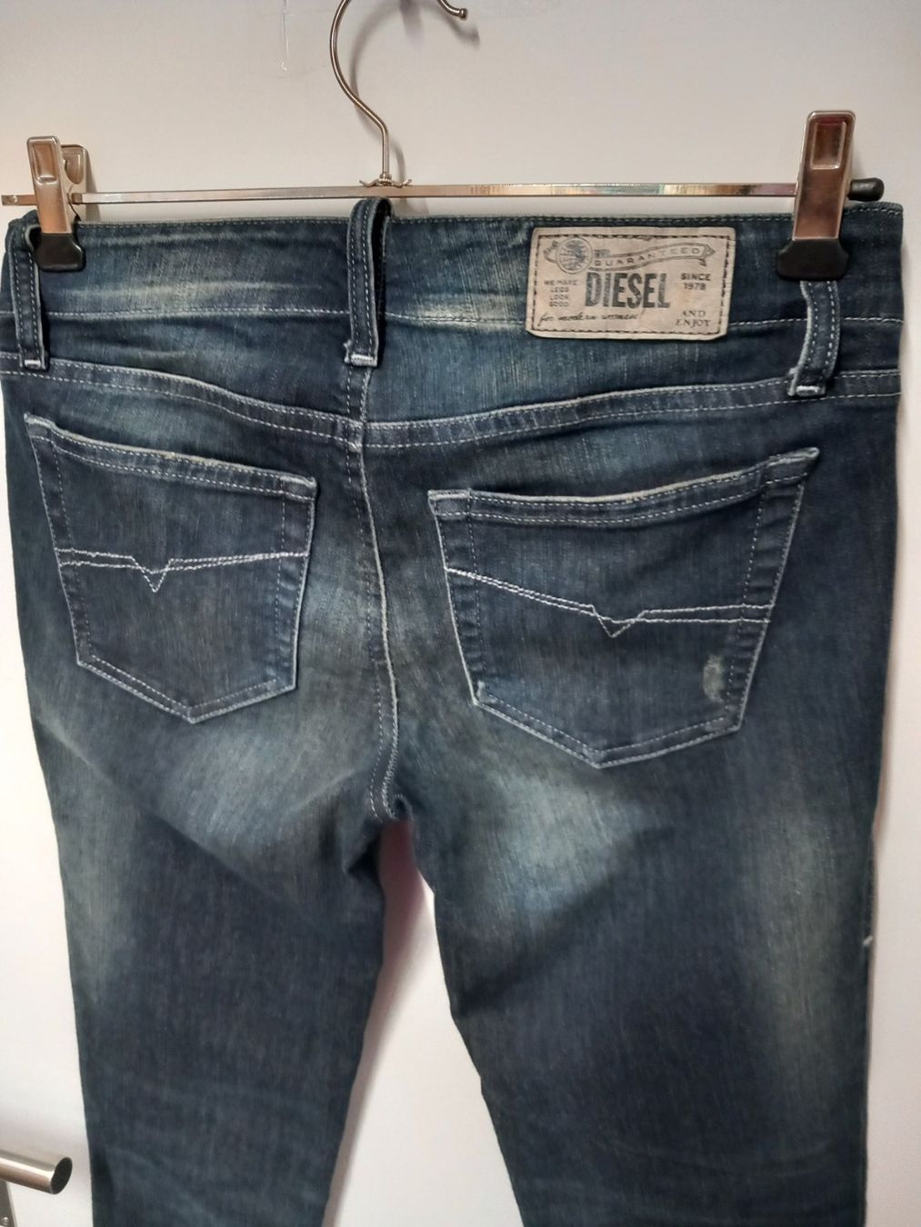 Diesel Jeans: Diesel Stretch Jeans W24/L32 blau – Gebraucht aus Gwatt (Thun) von umwelt-brocki 5