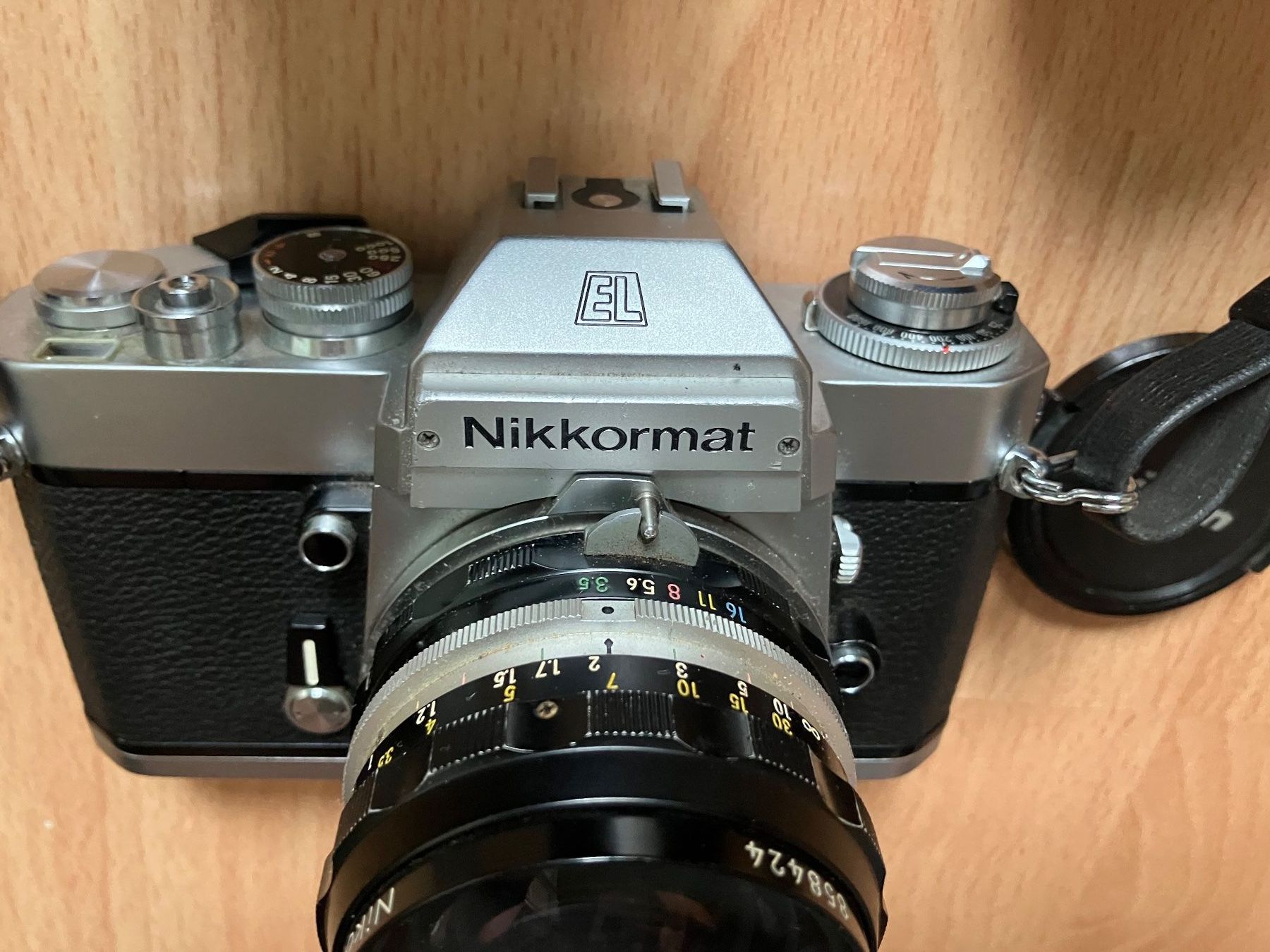 Nikkormat Fotocamera: Nikkormat EL Analog Kamera – Usato da Zürich venduto da Classic_Collection_Zurich 1