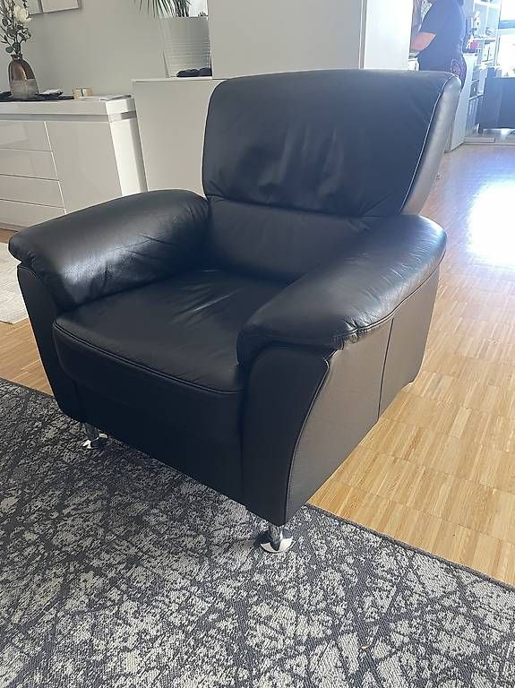 Sofas: Echtleder Sofas (3er,2er und Einzelsofa Set) im TOP Zustand! – Gebraucht aus Zürich von Ali20 2