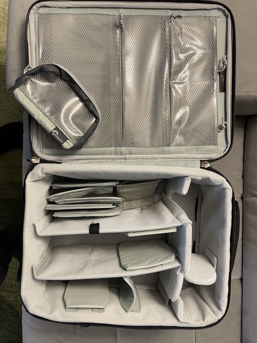 Lowepro Valigie: Kamerakoffer von Lowepro – Usato da Therwil venduto da AmberWaves 3