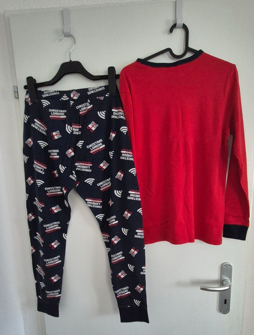 H&M Pigiama & Simili: Weihnachts-Pyjama Gr.158-164 – Nuovo (secondo la descrizione) da Volketswil venduto da Dokinka 1