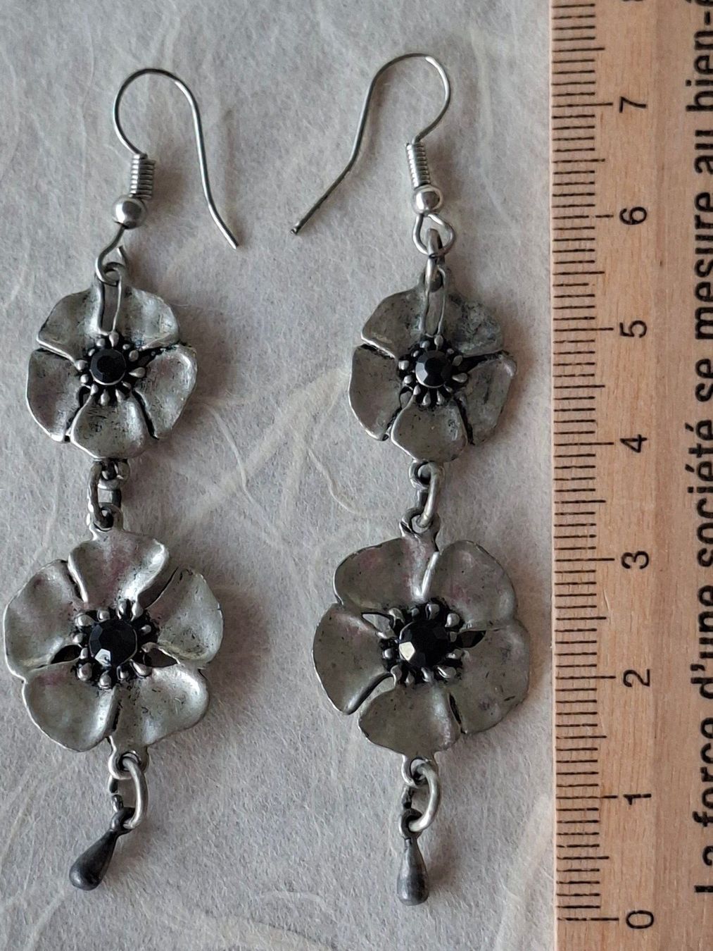 Orecchini pendenti & Orecchini a lobo: Boucles d'oreilles fleurs – Usato da Territet venduto da BIsiCO 1