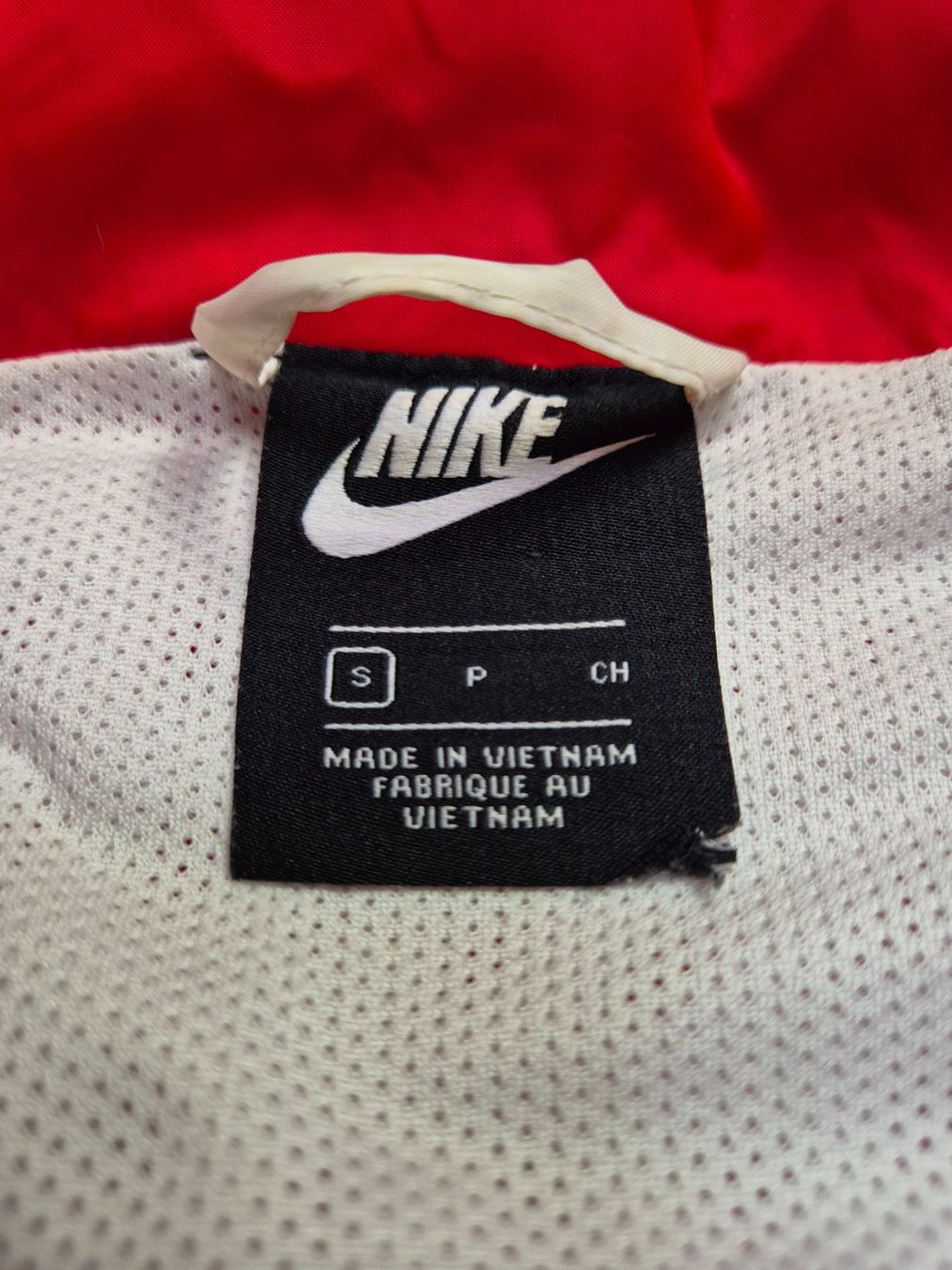 Nike Giacche: Nike Windrunner Jacke Gr. S – Nuovo (secondo la descrizione) da St. Gallen venduto da CaliSunshine 3