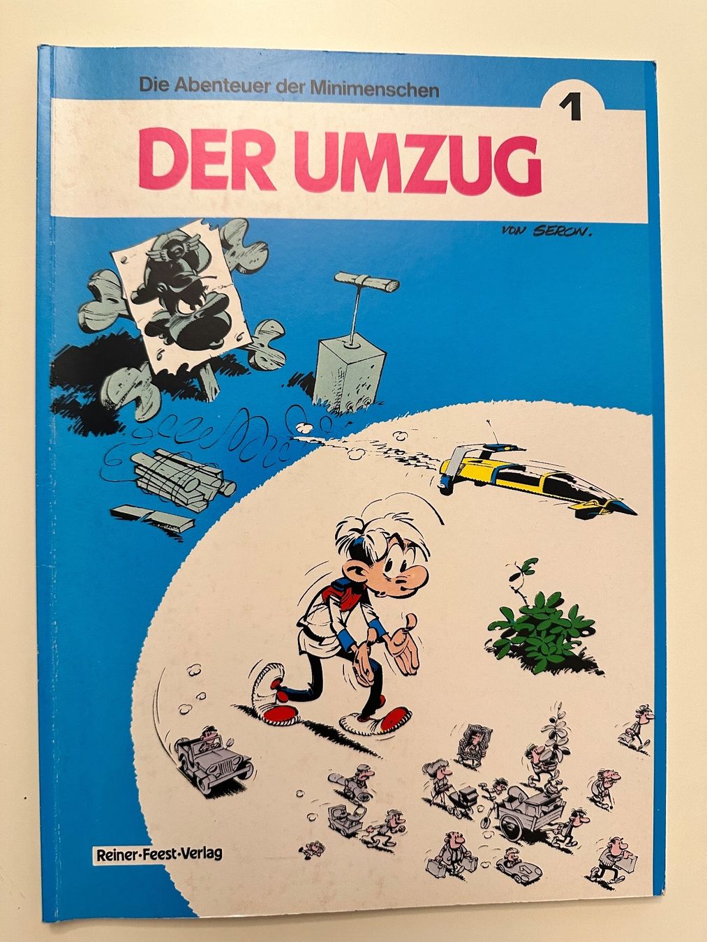Comics: DIE ABENTEUER DER MINIMENSCHEN BAND 1 - DER UMZUG – Gebraucht aus Münsingen von Ganjam