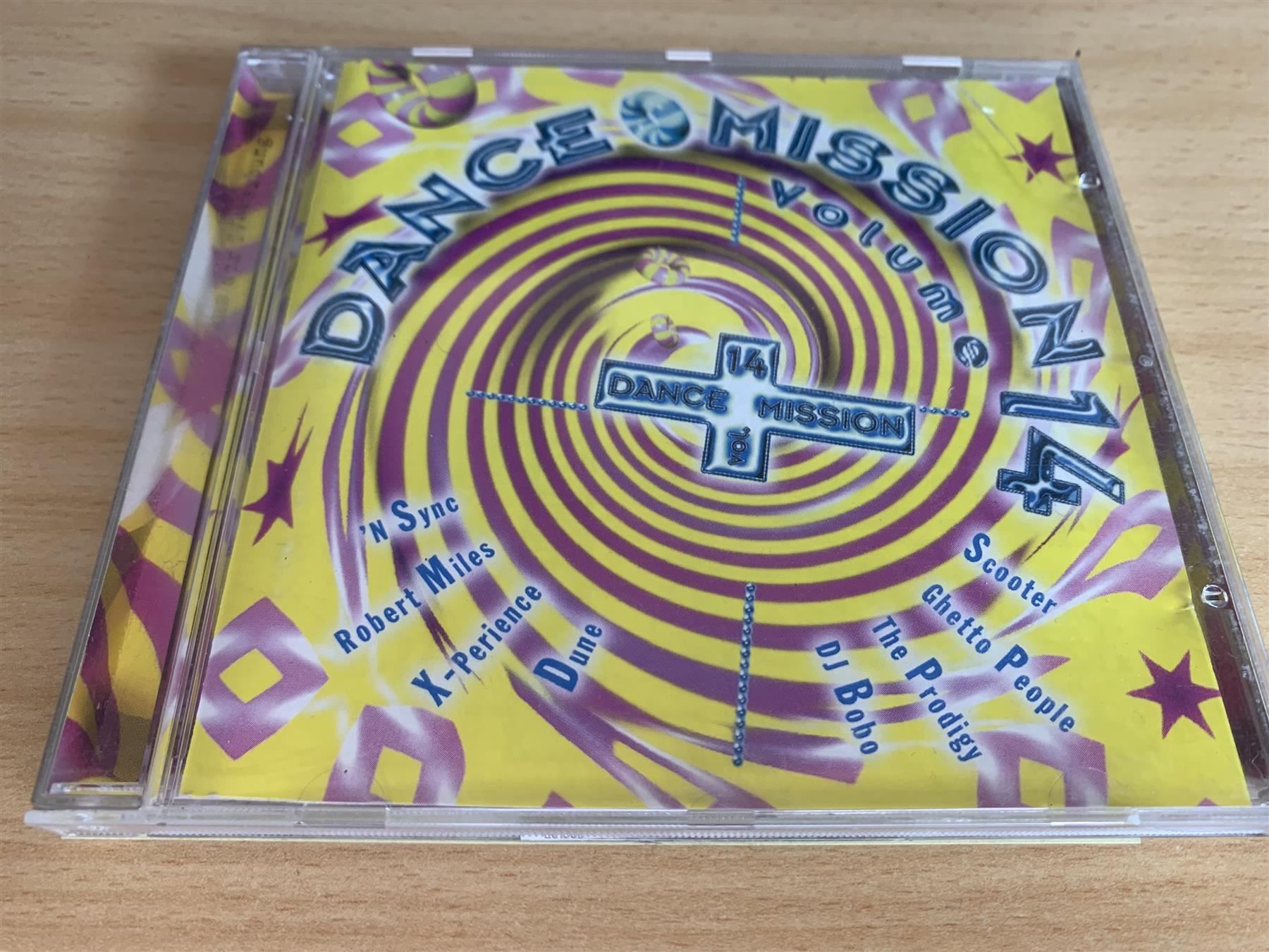 CD: Dance Mission Volume 14 – Usato da Rikon im Tösstal venduto da Alpenmutz