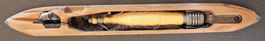 Webeschiffchen Holz mit Garn Spule Antik Sammlerstuck