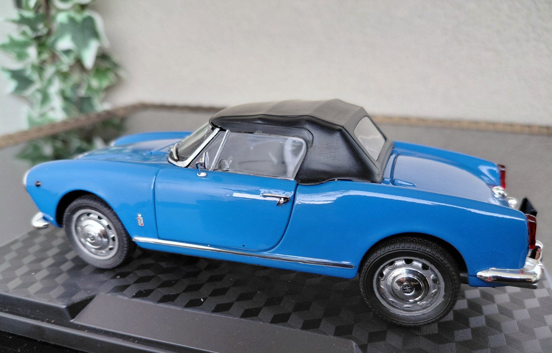 Modellini d'auto: Alfa Romeo Giulia 1600 Spider – Nuovo (secondo la descrizione) da Bottenwil venduto da Toyscout 5