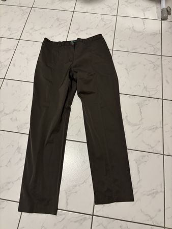 Pantaloni 