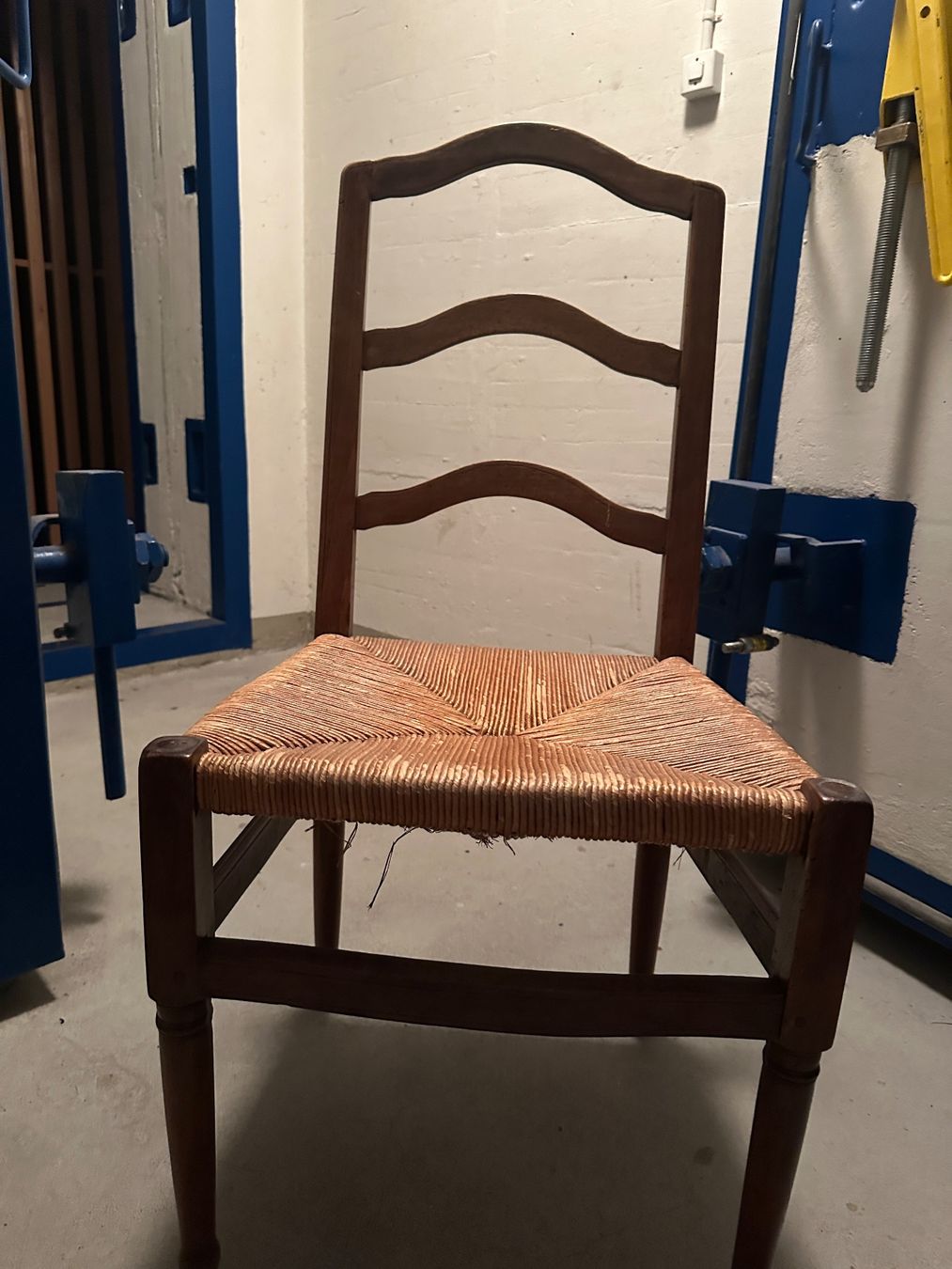 Sedie: Stuhl Vintage Altholz – Usato da Münchenstein venduto da egi4142 2