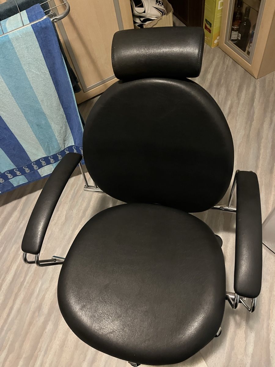 Stühle: Frisörstuhl – Gebraucht aus Neftenbach von anisha_capone 2