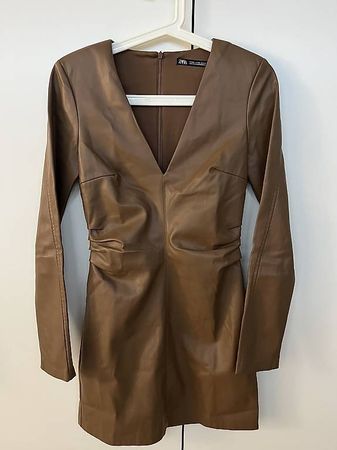 Kunstlederkleid Zara Gr. XS/34