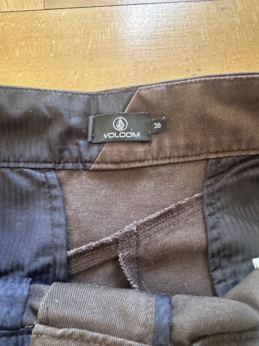 Volcom Hosen: Volcom Stoffhose  – Gebraucht aus Fribourg von samsam04 1