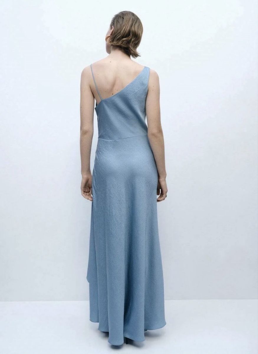 Mango Vestiti: Kleid Mango blau asymmetrisch lang – Nuovo (secondo la descrizione) da Wabern venduto da Viktoria_bern 2