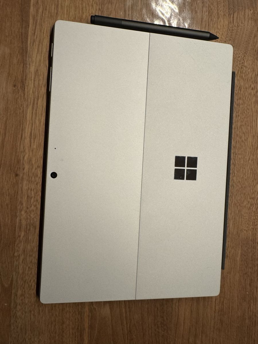 Microsoft Tablet PC: Microsoft Surface Pro 7 Top-Zustand – Gebraucht aus Wetzikon ZH von Giloco 5