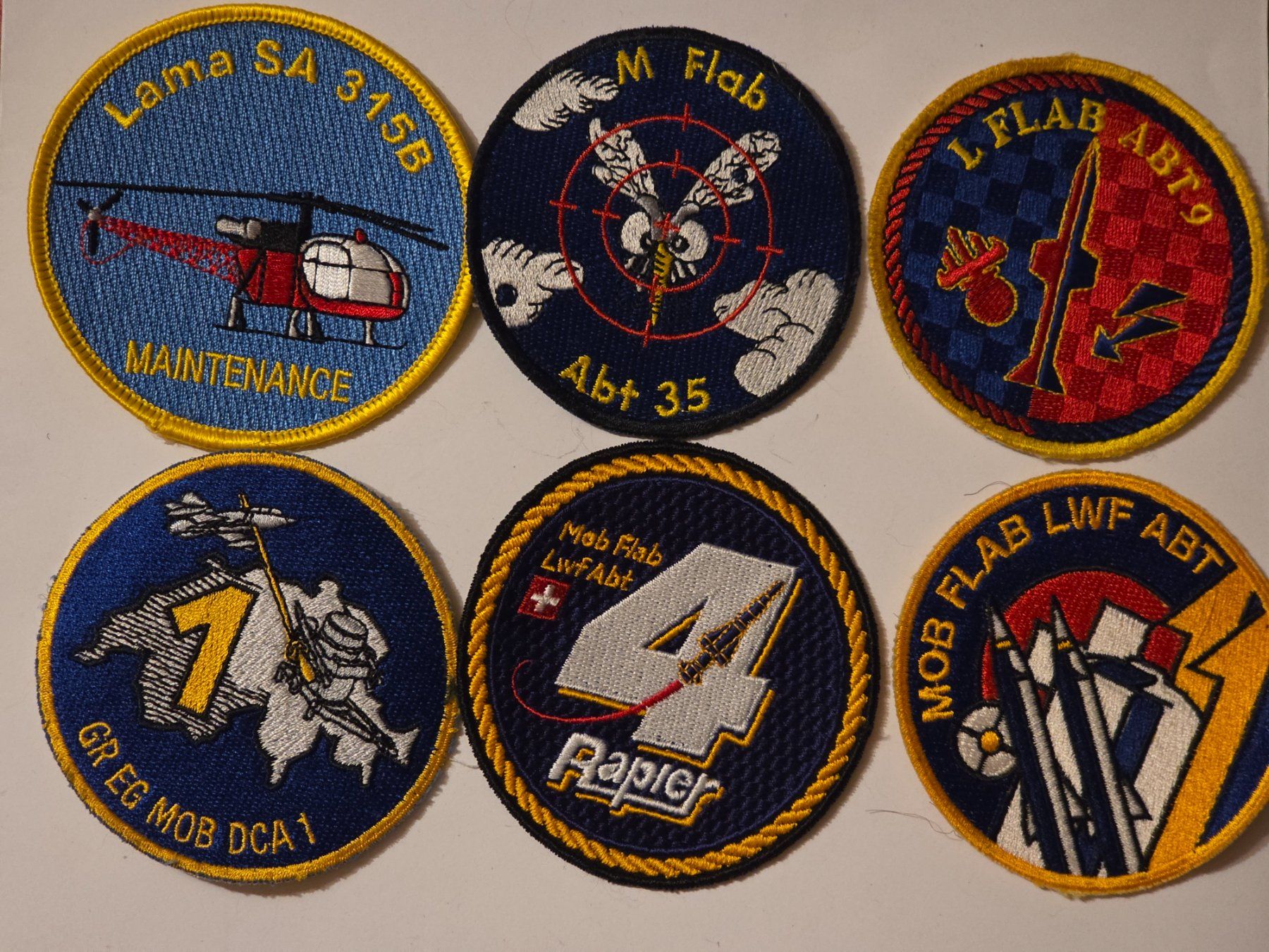 Schweizer Armee Plaketten & Abzeichen: Luftwaffe Abzeichen 6x Badges Divers – Gebraucht aus Prangins von AdjEM08