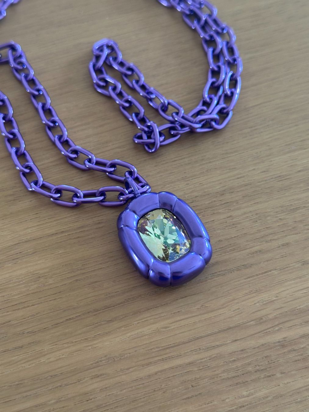 Swarovski Catenine: Coole Swarovski Halskette "Purple Dulcis" – Usato da Küsnacht ZH venduto da joe_v6z5 1