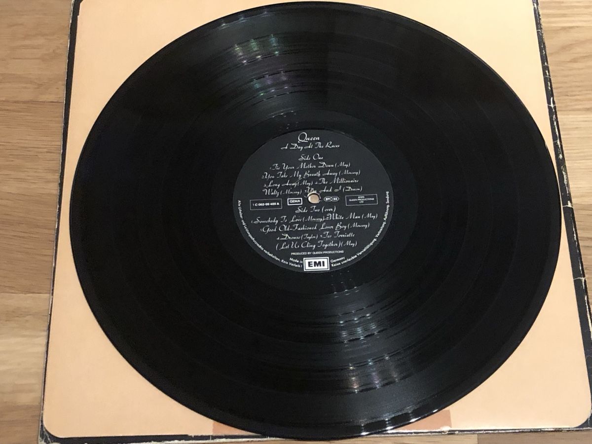 Schallplatten: Queen. 1976. A Day At The Races – Gebraucht aus Faulensee von Mizuno06 5