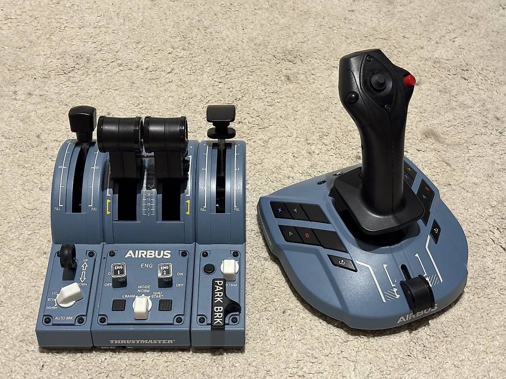 Controller: Airbus Thrustmaster Set – Usato da Windisch venduto da Zsapeih