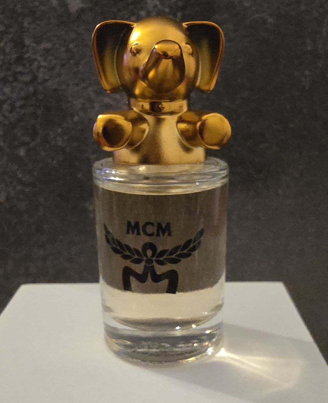 Mcm Parfum & Eau de Toilette: Parfüm Miniatur MCM Zen Elephant – Neu und originalverpackt aus Basel von BeautyqueenbyNB