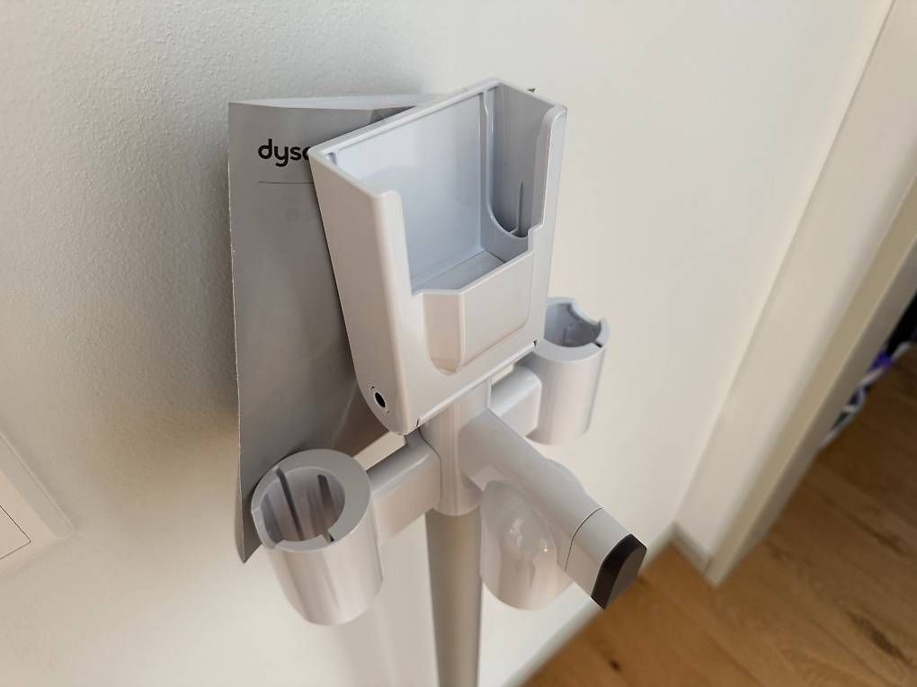 Dyson Aspirapolveri & Accessori: Dyson Dok Multi stand for Gen5 Detect – Nuovo (secondo la descrizione) da Horgen venduto da peterp 1