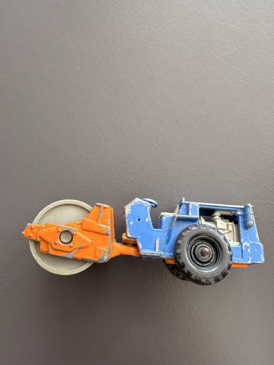 Spielzeuge: Spielzeugwalze blau/orange gebraucht – Gebraucht aus Altdorf UR von pasgi1982 3